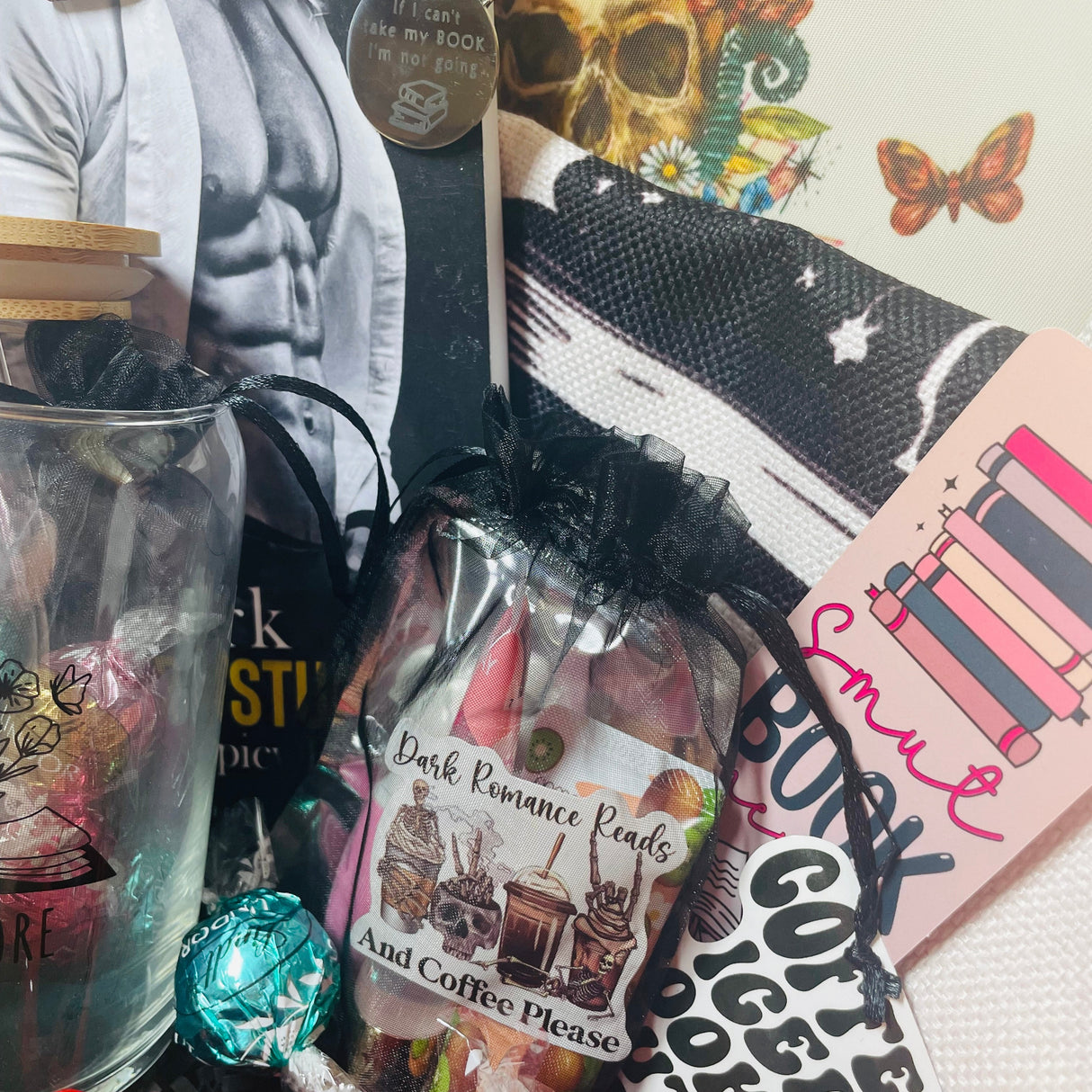 (🫦M+)Luxury Dark Romance Book Box - spa, jewelry, books & toys! - Dark Romance Crates