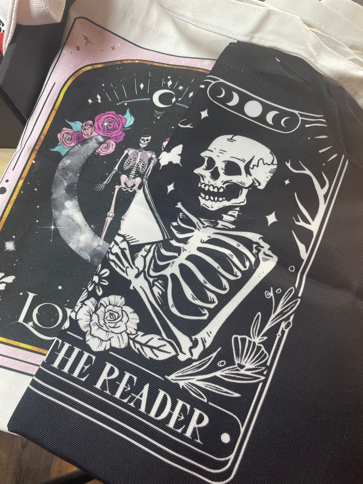 ๐ ๐ Dark Romance Road Trip in a Box!