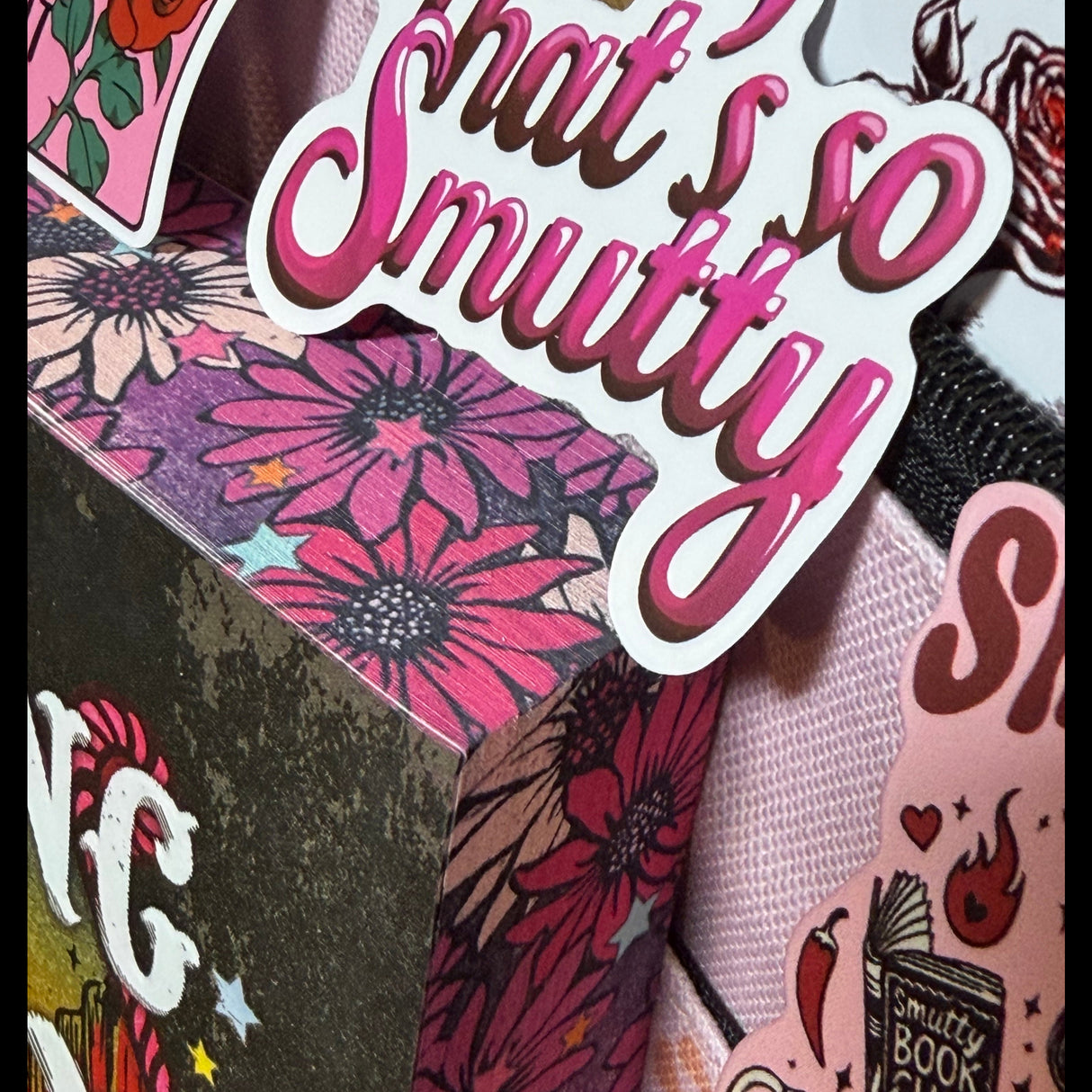 Special Edition Dark Romance Book Box - Sprayed Edges - Choose Your Theme - Dark Romance Crates